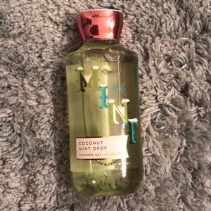 Bath & Body Works shower gel